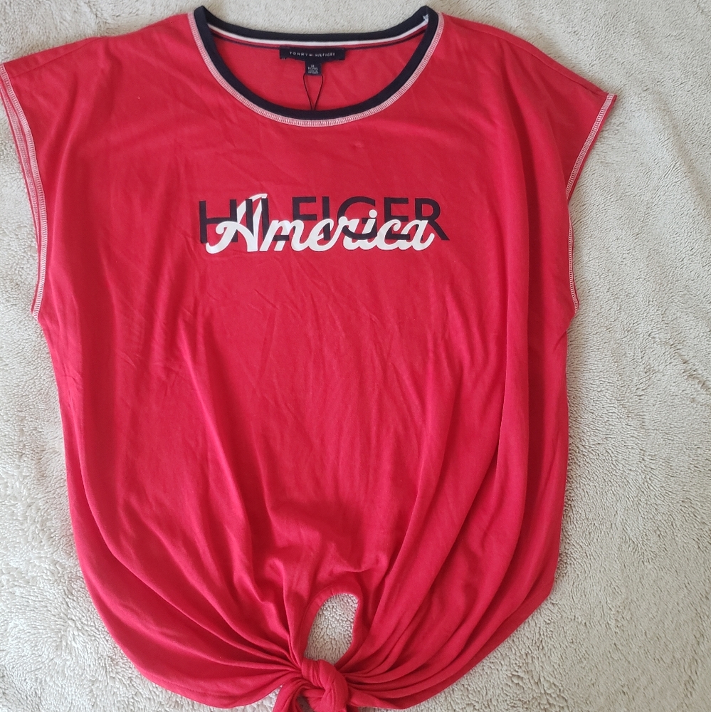 Tommy Hilfiger Women's Red Knot-Front Top